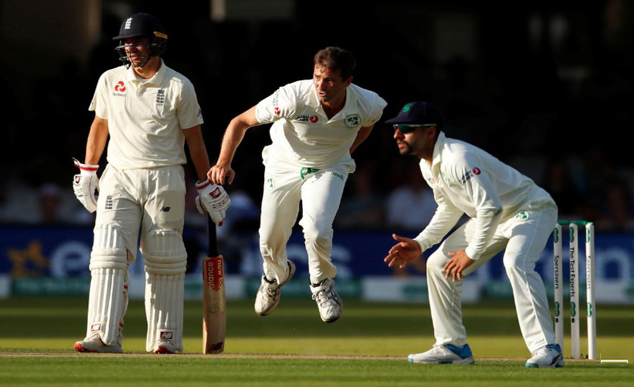 Ireland in command after bowling England out for 85