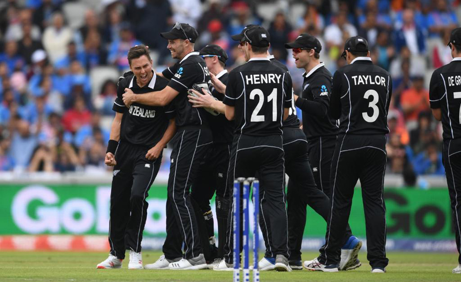 New Zealand stun India by 18 runs to reach World Cup final