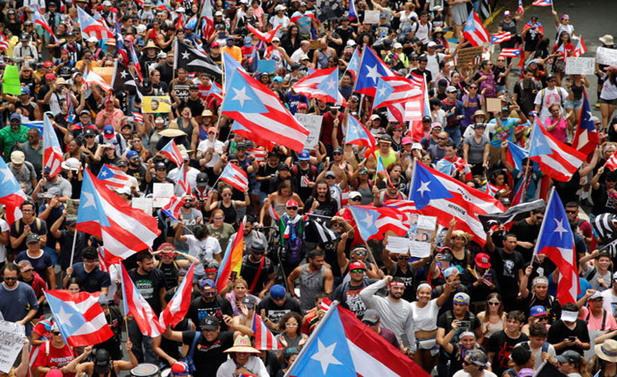 Power struggle ensues as Puerto Rico governor resigns