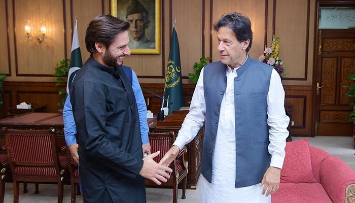 Former cricketer Shahid Afridi calls on PM Imran Khan