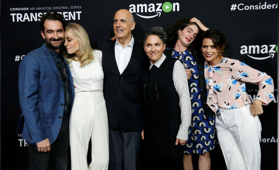 Transparent musical finale aims for upbeat send-off after star's exit