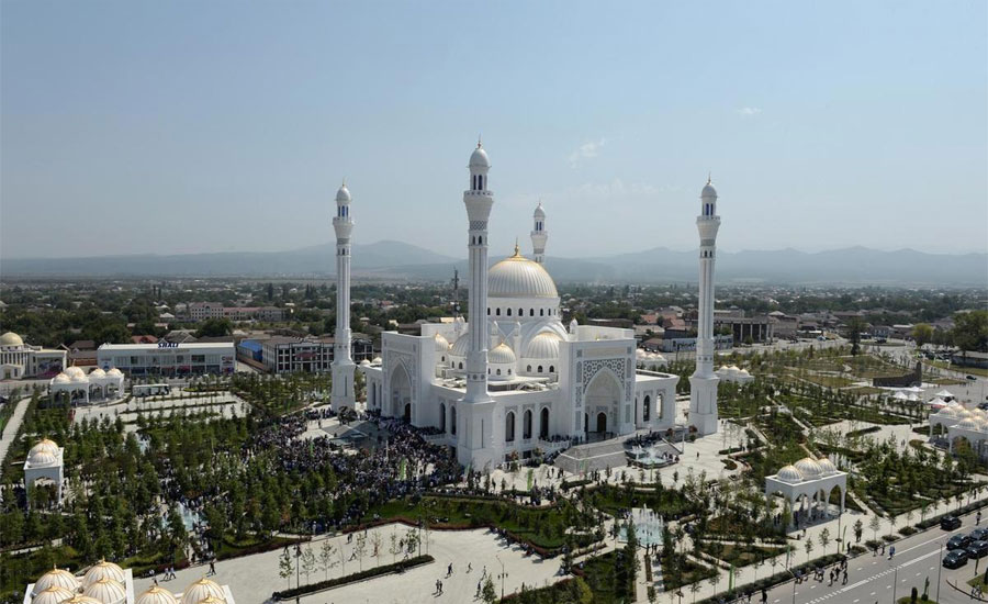 ‘Europe’s largest mosque’ inaugurated in Chechnya