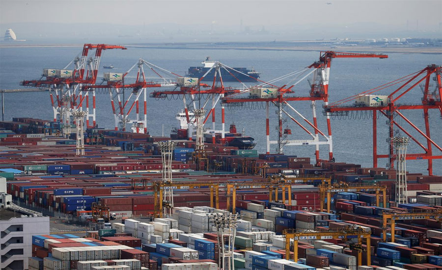 Japanese exports slide for eighth month on weak global demand