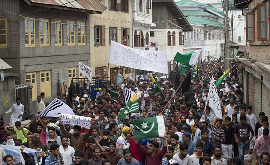 Thousands protest in occupied Kashmir over new status despite clampdown