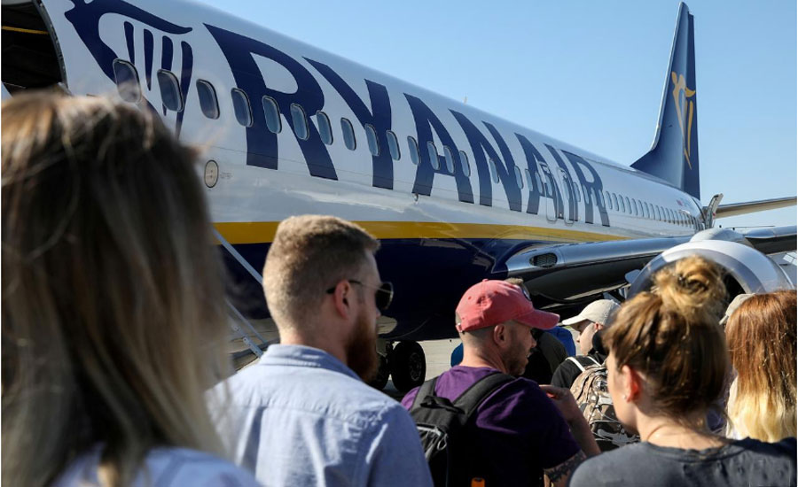 Ryanair fails to stop UK pilots' strike but wins case in Ireland