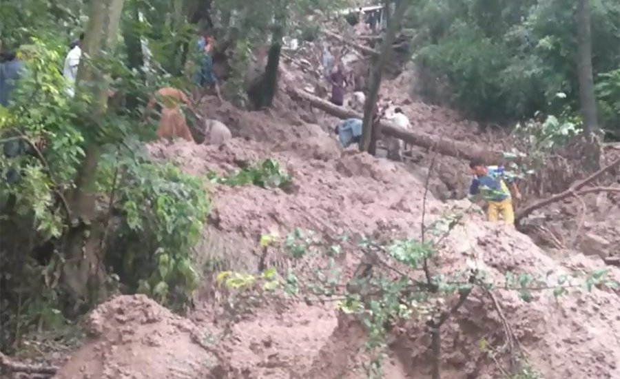 Landslide claims 10 lives in Azad Kashmir’s Pothi Chapriyan area