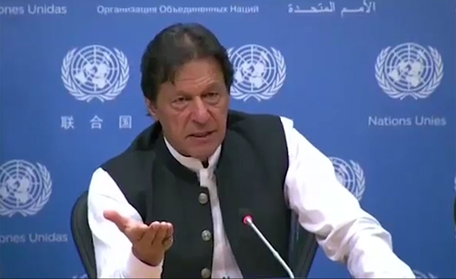 Anyone crossing LoC will play into hands of Indian narrative: PM Imran Khan