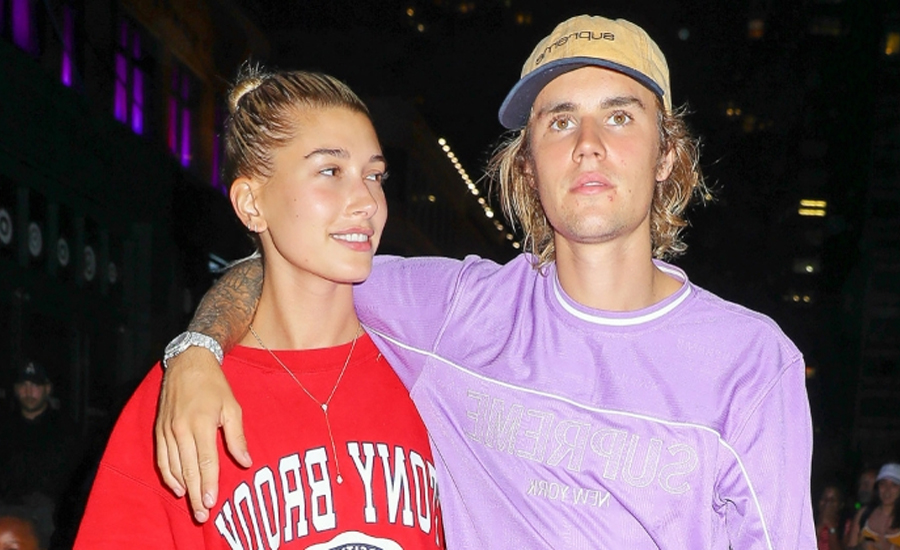 Justin Bieber announces to marry with Hailey