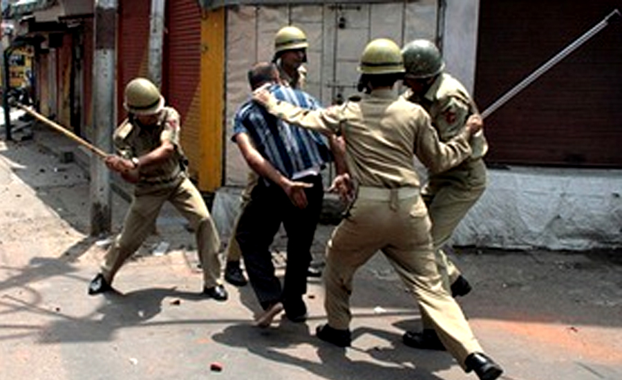 Student martyred as lockdown enters 32nd day in IoK