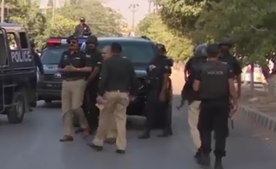 Policeman martyred, two thieves killed during encounter in Karachi