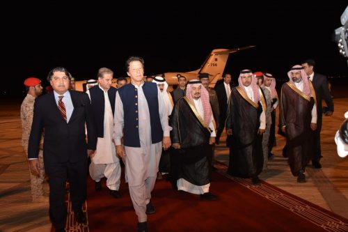 PM Imran Khan, reaches, Saudi Arabia, reduce, Saudi-Iran tension