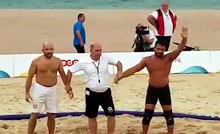Pakistani wrestler Inam Butt wins gold in World Beach Games