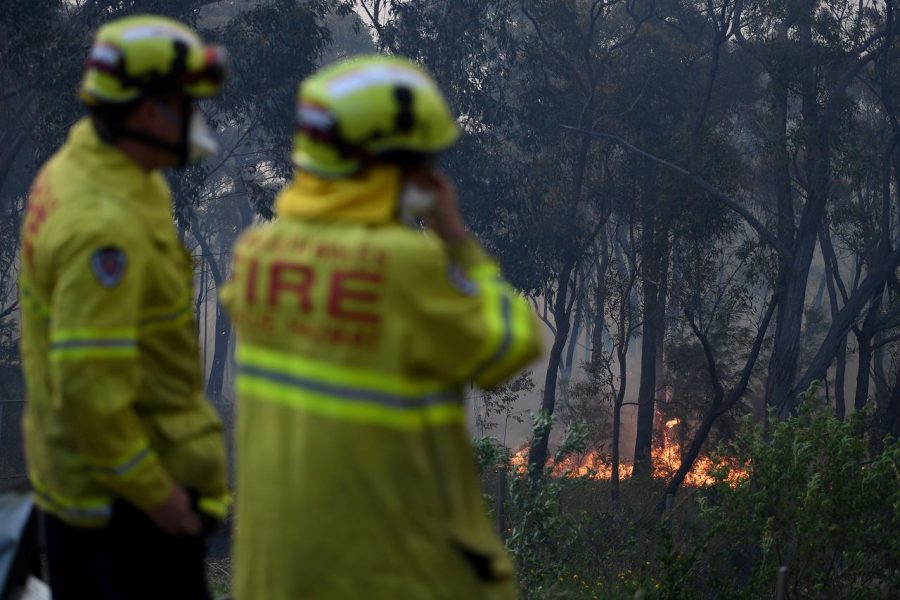 Australian bushfires kill three, destroy at least 150 homes