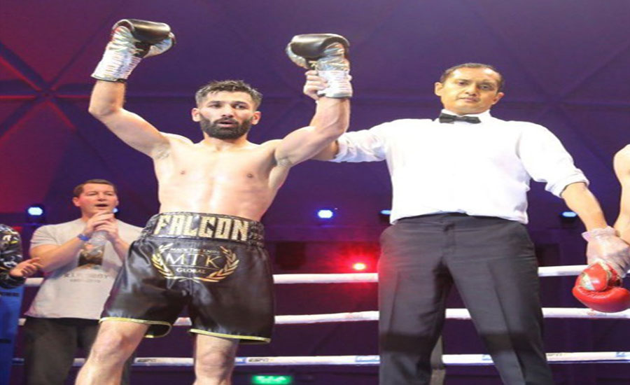 Pakistani boxer Muhammad Waseem wins his 10th professional fight
