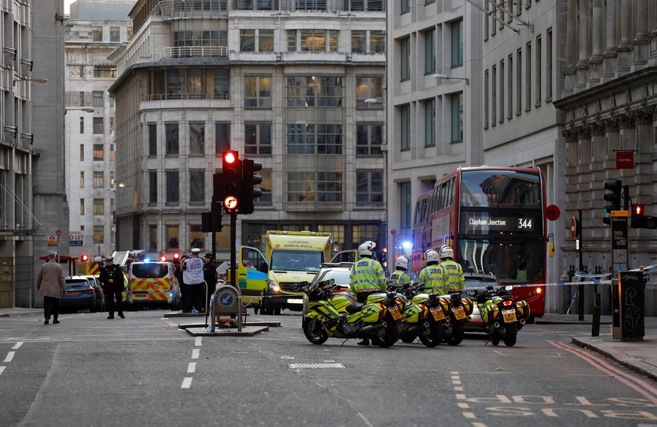 Police shoot London killer dead, call stabbings a terrorist attack