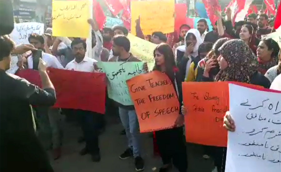 Demonstrations staged against ban on student unions across country