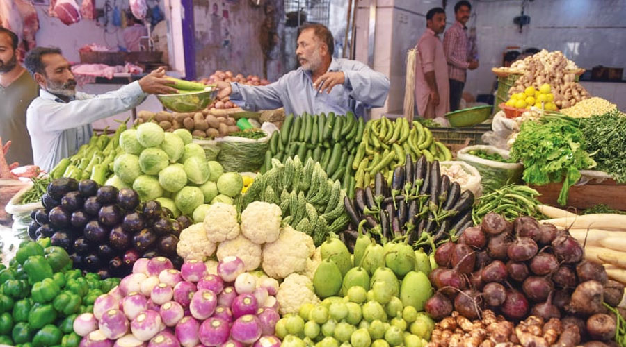 Inflation witnesses decline by 1.04%, across Pakistan during Feb: PBS