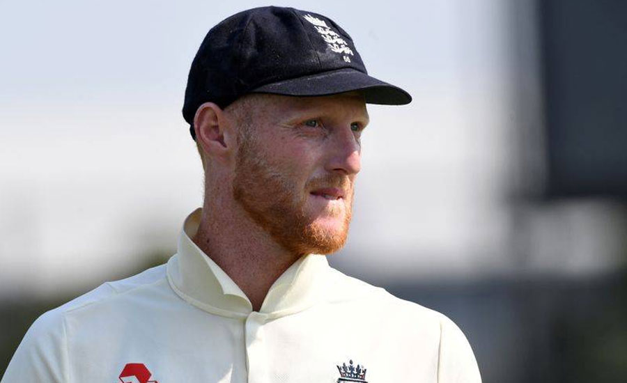Stokes trains ahead of Test, but three players sit out