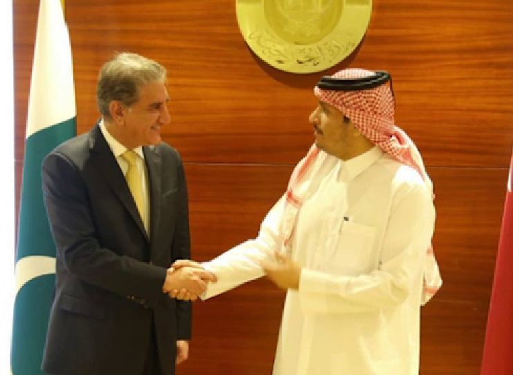 FM Qureshi phones Qatari counterpart, discusses diplomatic efforts for resolution of Gulf states disputes