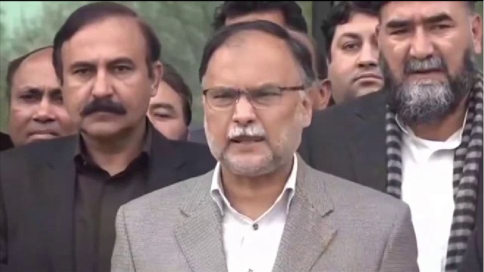 Like Centre, selected govt imposed through rigging in Gilgit-Baltistan: Ahsan Iqbal