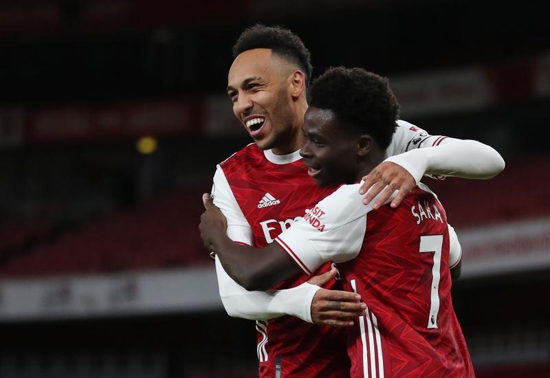 Aubameyang double gives Arsenal win over Newcastle in Premier League