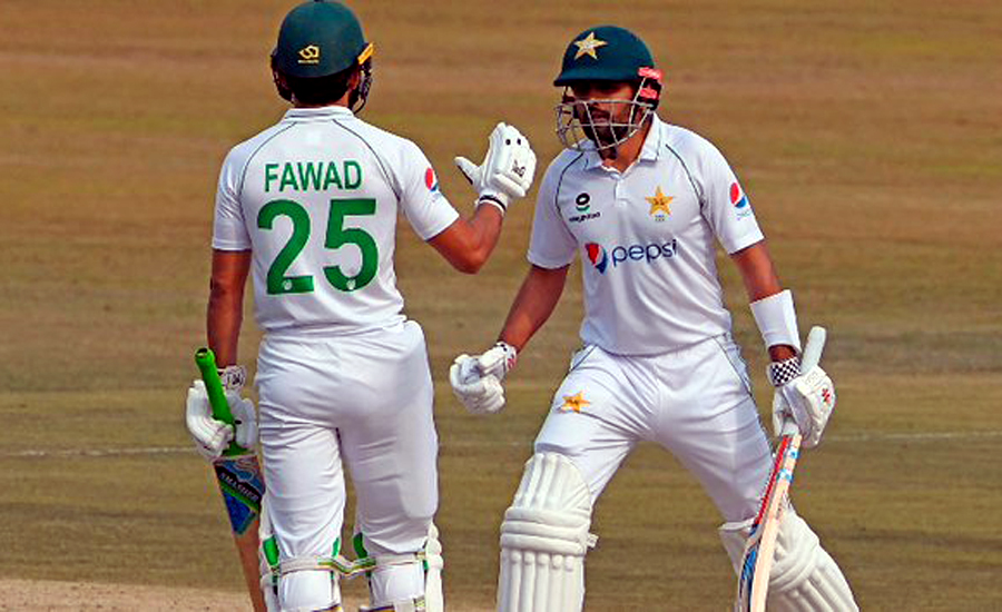 Babar, Fawad defy South Africa in second Test