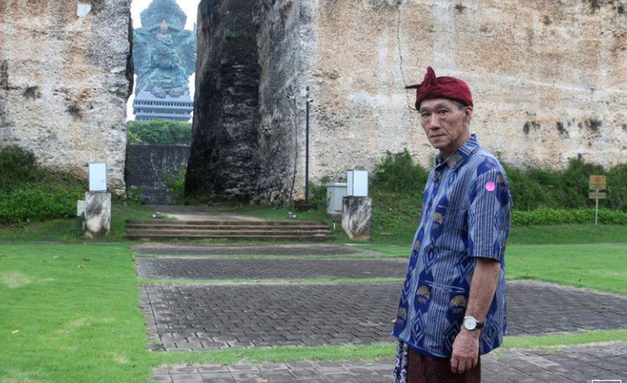 Bali tour guide hopes for coronavirus defeat amid bleak Lunar New Year