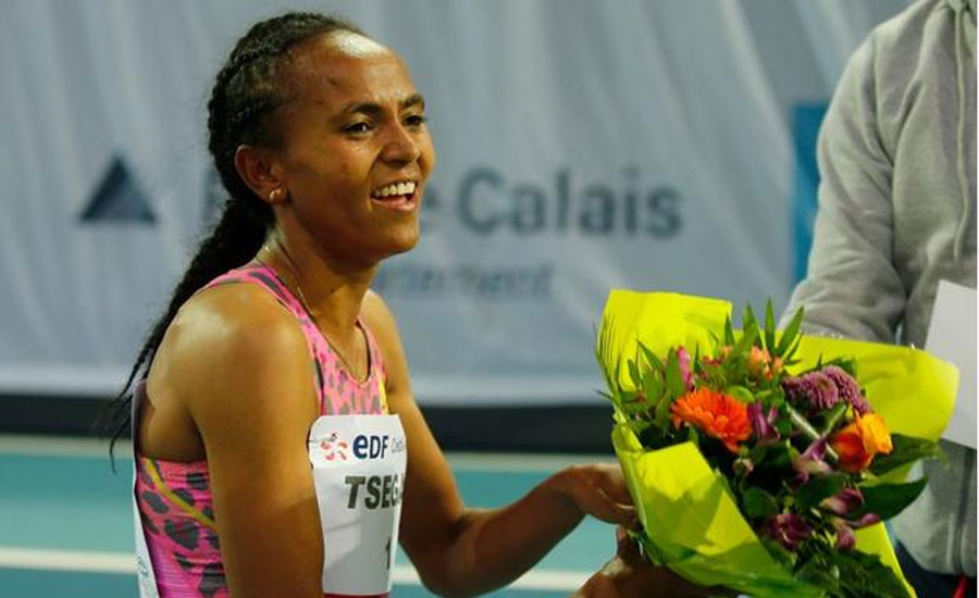 Athletics: Tsegay smashes 1500m indoor world record