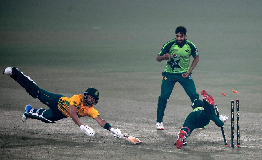 Rizwan's first T20I century gives Pakistan 1-0 win in series opener