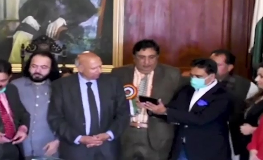 Chaudhary Sarwar terms open ballot's opposition as support for 'vote for sale'
