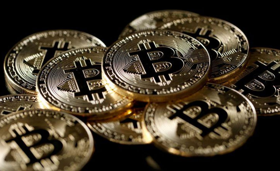 Bitcoin rises 5% to $50,942.58