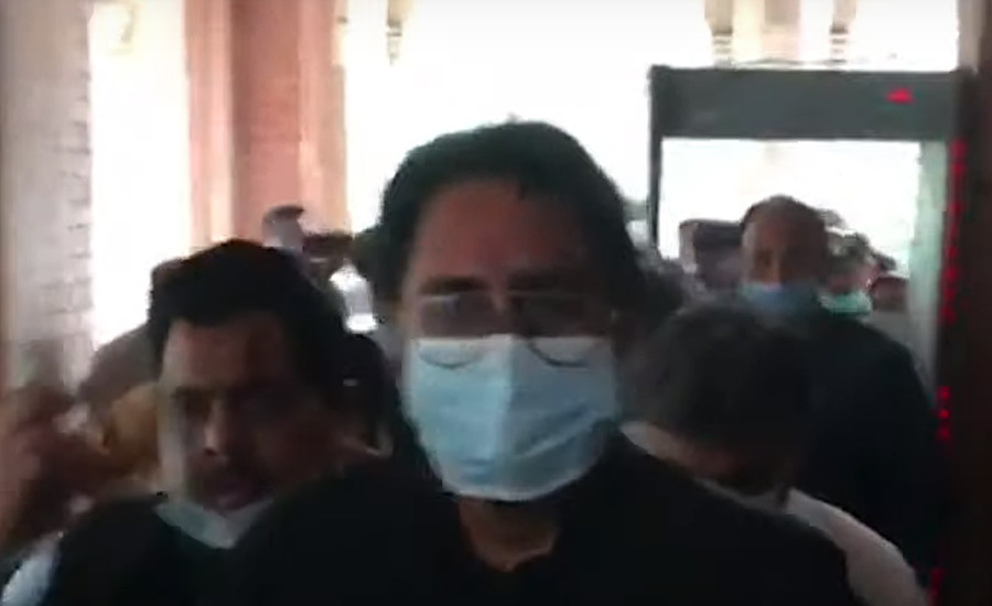 Eggs, ink thrown at Shahbaz Gill outside LHC