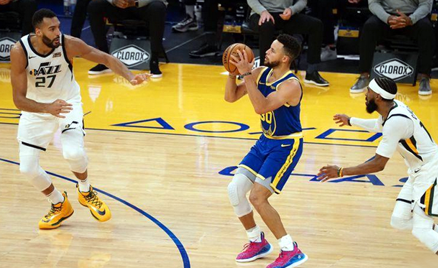 NBA roundup: Warriors end skid with victory over Jazz