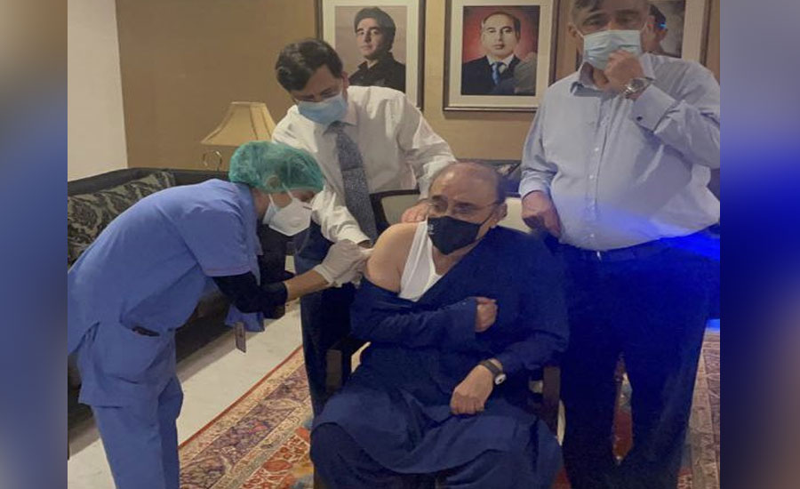 Zardari receives first dose of Corona vaccine