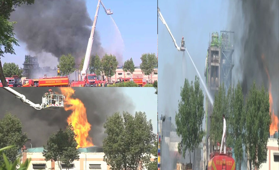 Massive fire erupts at chemical factory in Lahore