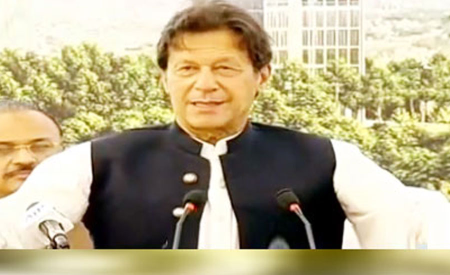 PM once again defends CM Bazdar's performance