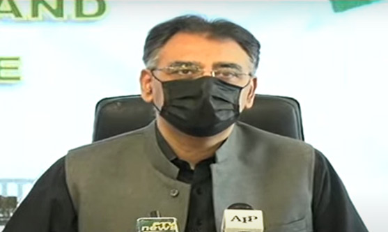 Vaccination of people of 40-49 years will start from May 3: Asad Umar