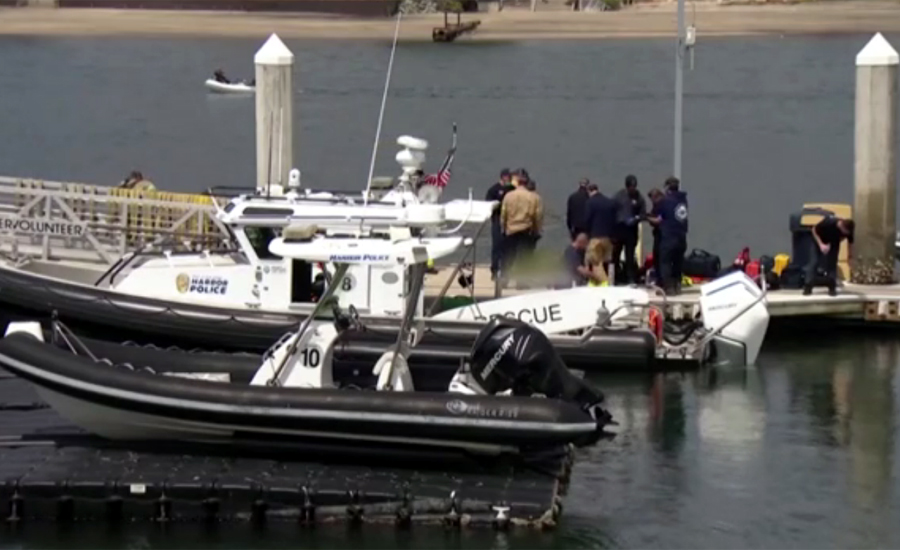 Three dead, dozens hurt when suspected smuggling boat overturns off California
