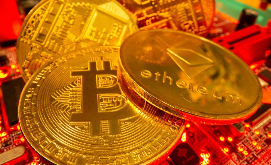 China crypto mining business hit by Beijing crackdown, bitcoin tumbles