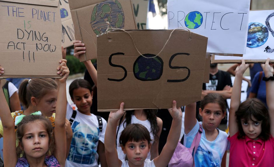 Pressure builds for schools to put climate change study on curriculum