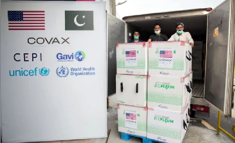 2.5 million doses of US-donated Moderna vaccine reach Islamabad
