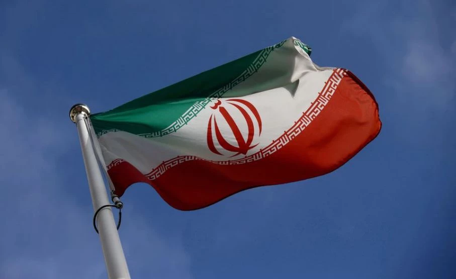 Iran says it is holding talks on prisoner exchanges with US