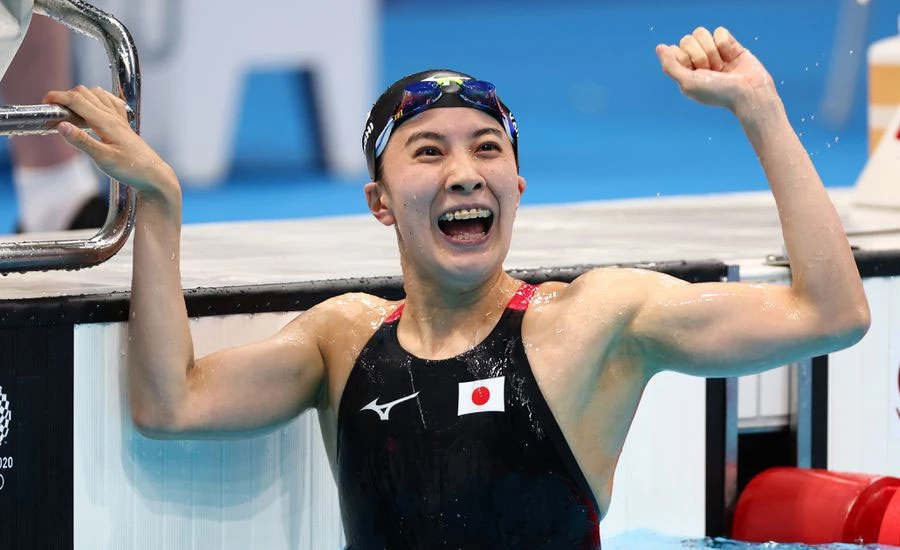 Tunisia and Japan stun swimming superpowers as Barty and Murray exit