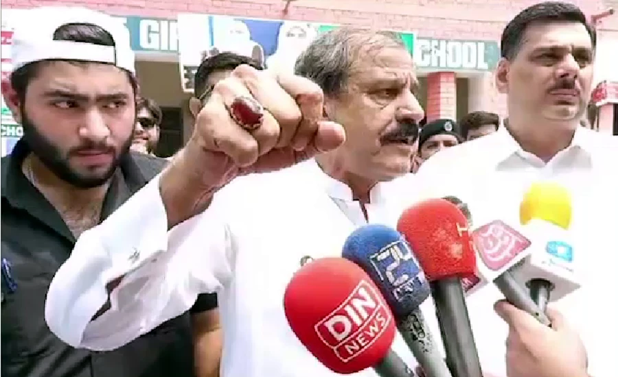 AJK elections: PML-N candidate Ismail Gujjar issued show-cause notice for controversial statement