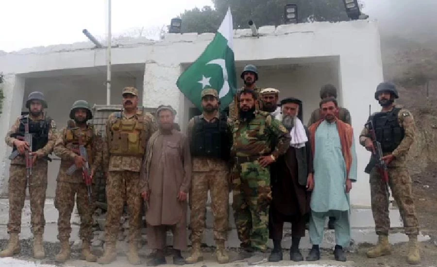 Five Afghan soldiers returned to Afghan authorities at Bajaur