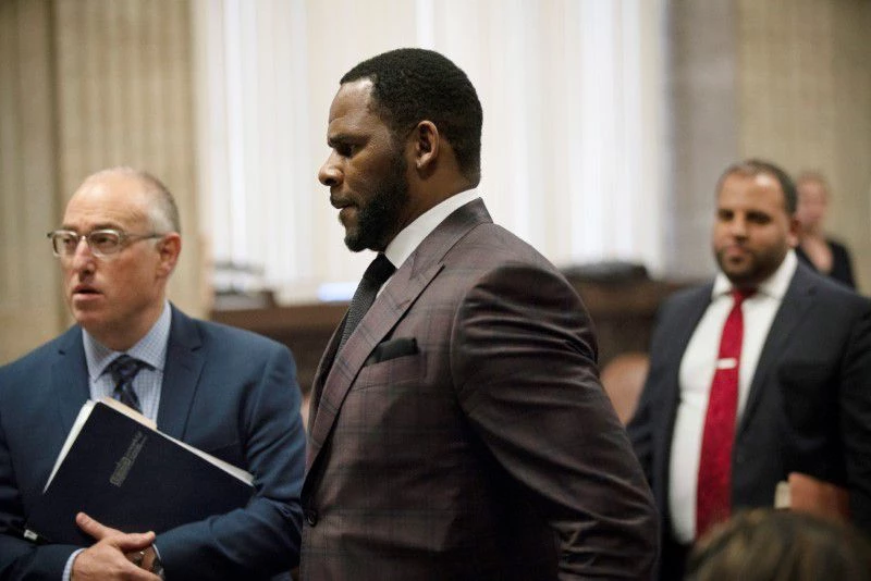 R&B singer R Kelly heads to trial on sex abuse charges