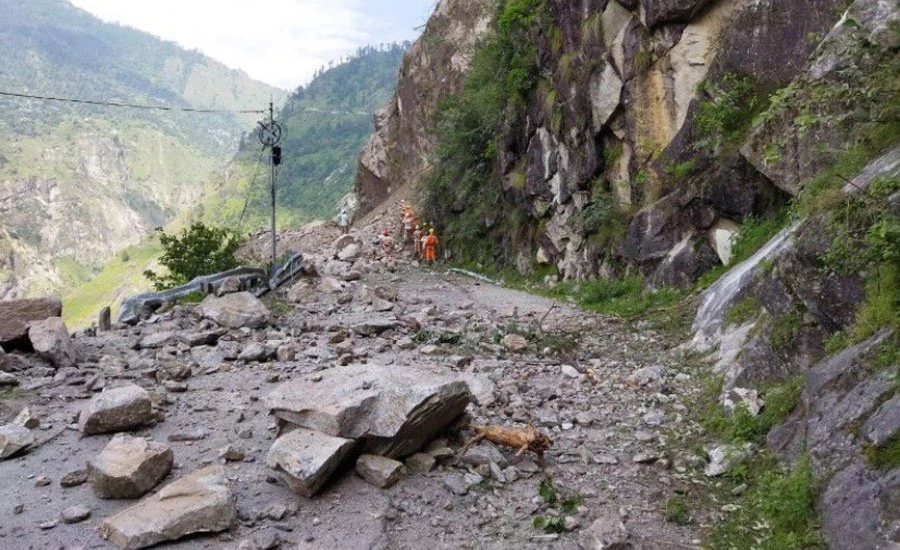 10 dead, dozens trapped after landslide in India's Himalayas