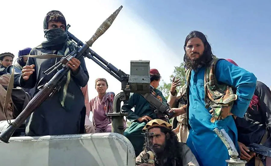 Taliban enter Kabul as US diplomats evacuate by chopper
