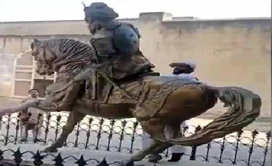 Accused who damaged Ranjit Singh's statue at Shahi Fort arrested