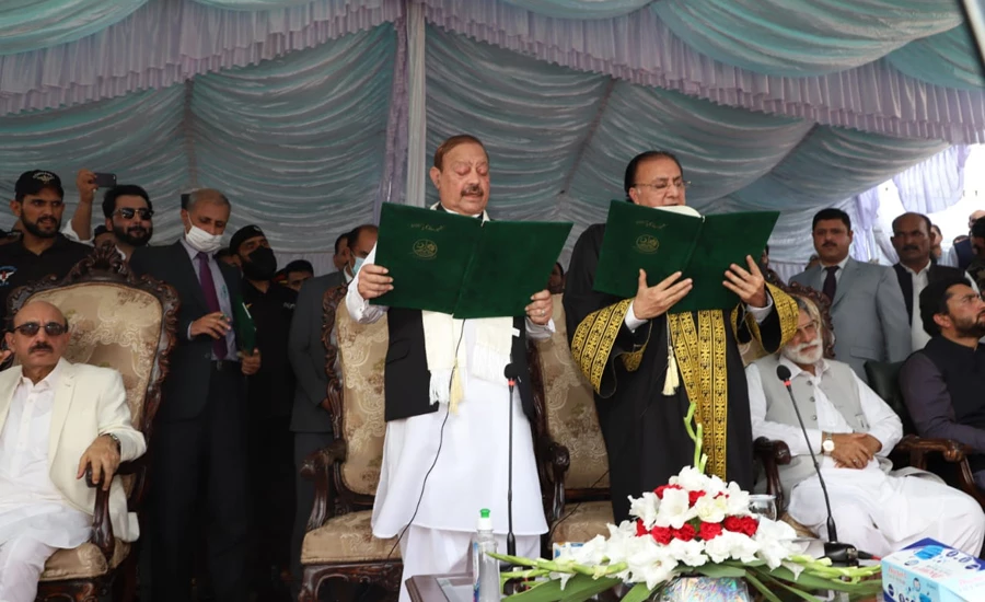 Newly-elected AJK President Barrister Sultan Mahmood takes oath of his office